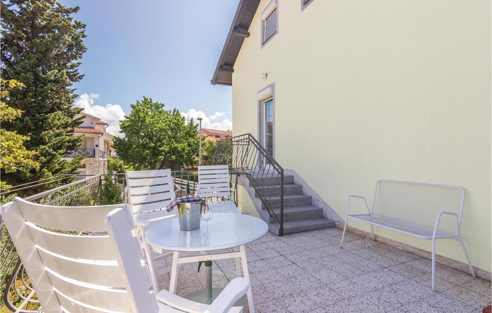 Awesome Home In Rovinj With Kitchen Ferienhaus *